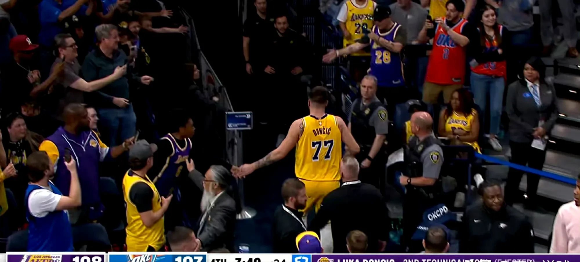 关于东契奇与90激战RNG分钟,重返赛场胜负难料!,库里焦点对战全场沸腾不已的信息 关于东契奇与90激战RNG分钟,重返赛场胜负难料!,库里焦点对战全场沸腾不已的信息