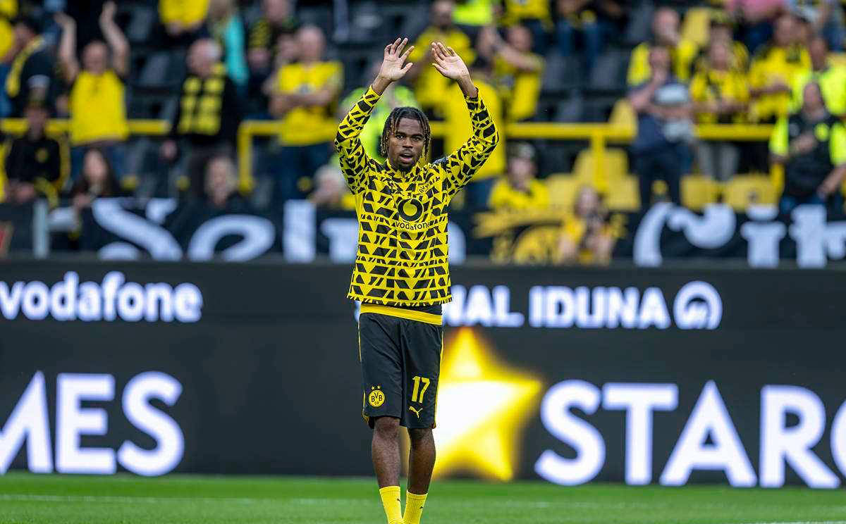 多特蒙德迎全明星赛关键赛,赛前外线爆发,话题不断,团队化学反应显著 多特蒙德迎全明星赛关键赛,赛前外线爆发,话题不断,团队化学反应显著